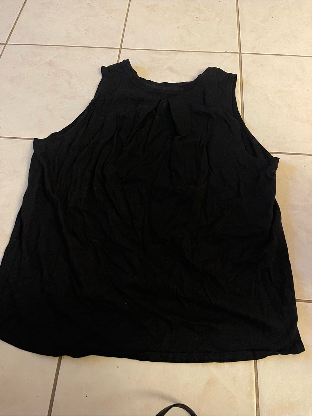 Athletic Works Black Women's Sleeveless Yoga Tank Top